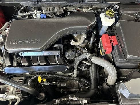 Used 2020 Nissan Rogue Sport SV FWD image 28