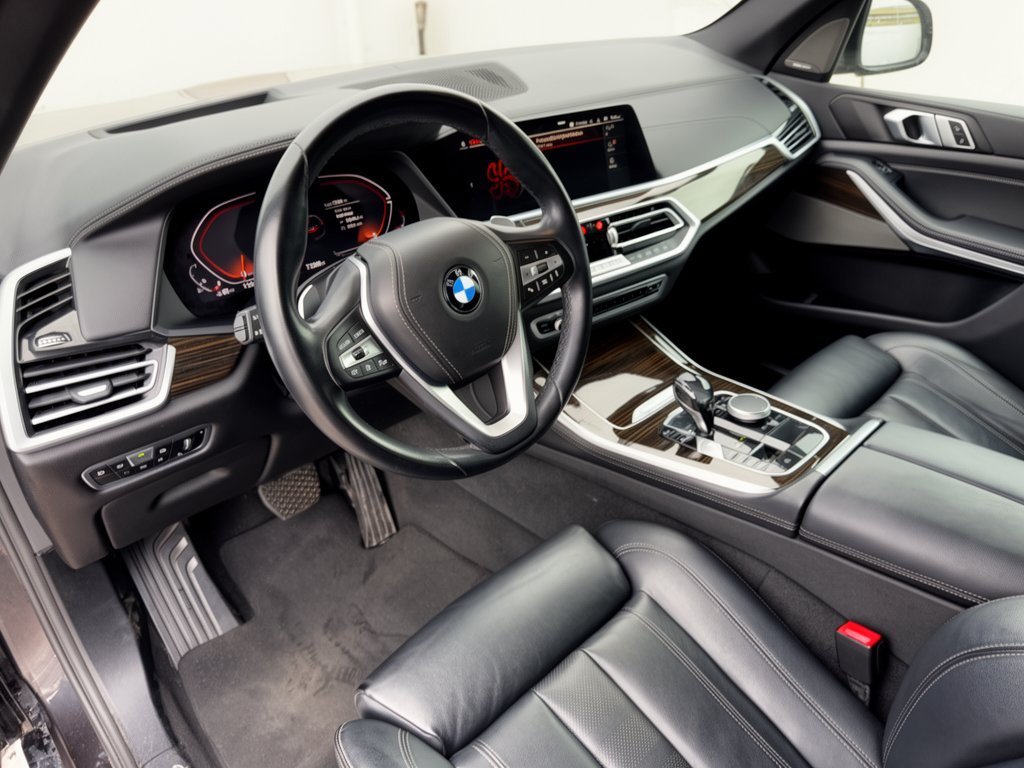 Used 2021 BMW X5 sDrive40i w/ Premium Package RWD image 4