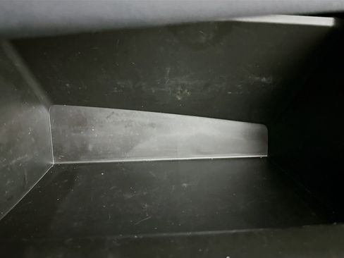 Used 2023 Toyota Corolla LE image 32