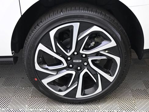 New 2026 Lincoln Navigator L Reserve AWD/4WD image 20