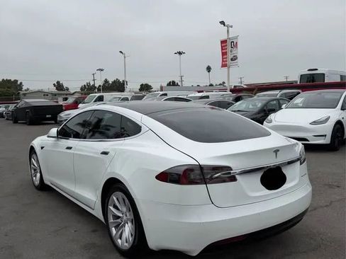 Used 2019 Tesla Model S Standard Range image 4