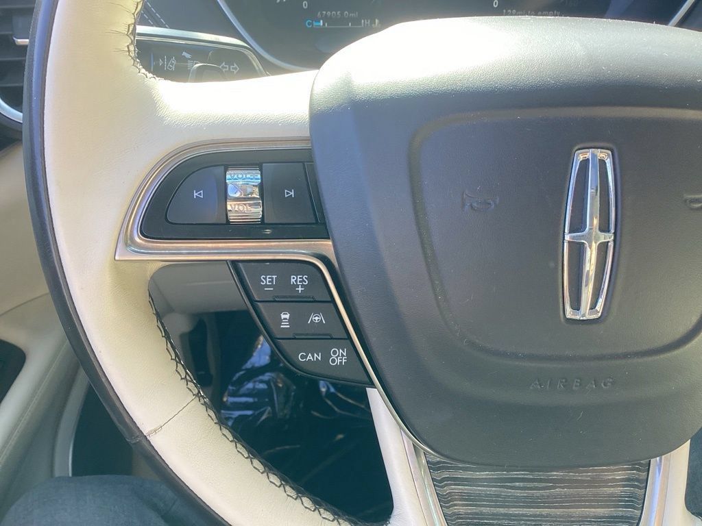 Used 2019 Lincoln Nautilus Black Label AWD/4WD image 21