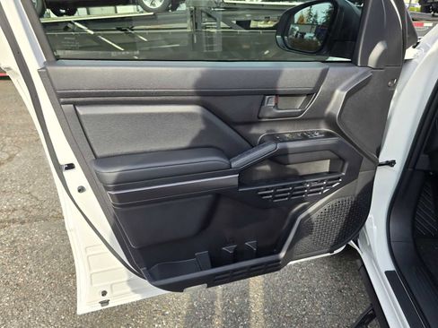 Certified 2025 Toyota 4Runner SR5 image 22