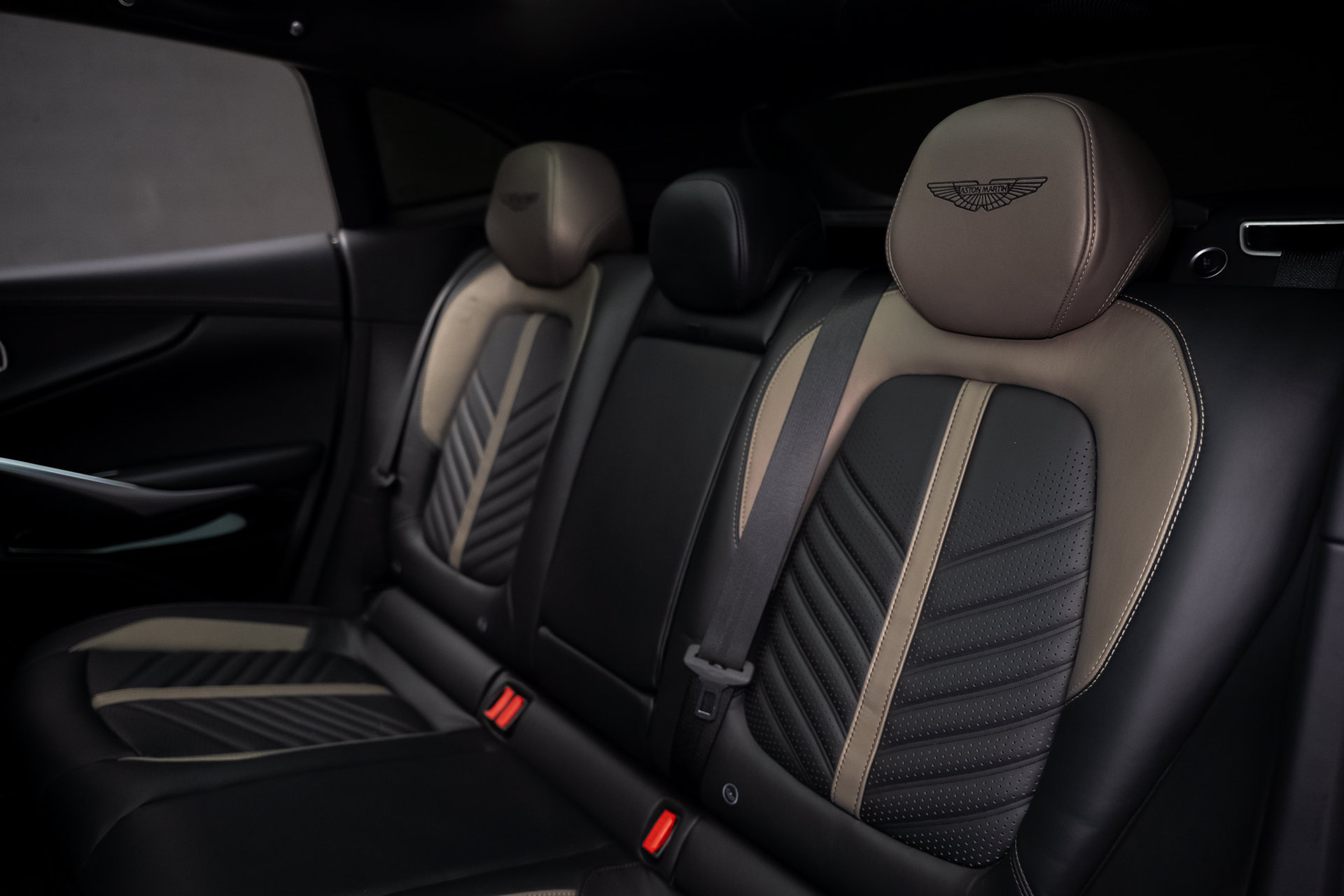 Used 2023 Aston Martin DBX 707 AWD/4WD image 66
