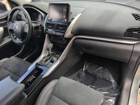 Used 2025 Mitsubishi Eclipse Cross SE AWD/4WD image 32