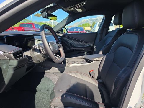 New 2026 Dodge Charger R/T AWD/4WD image 13