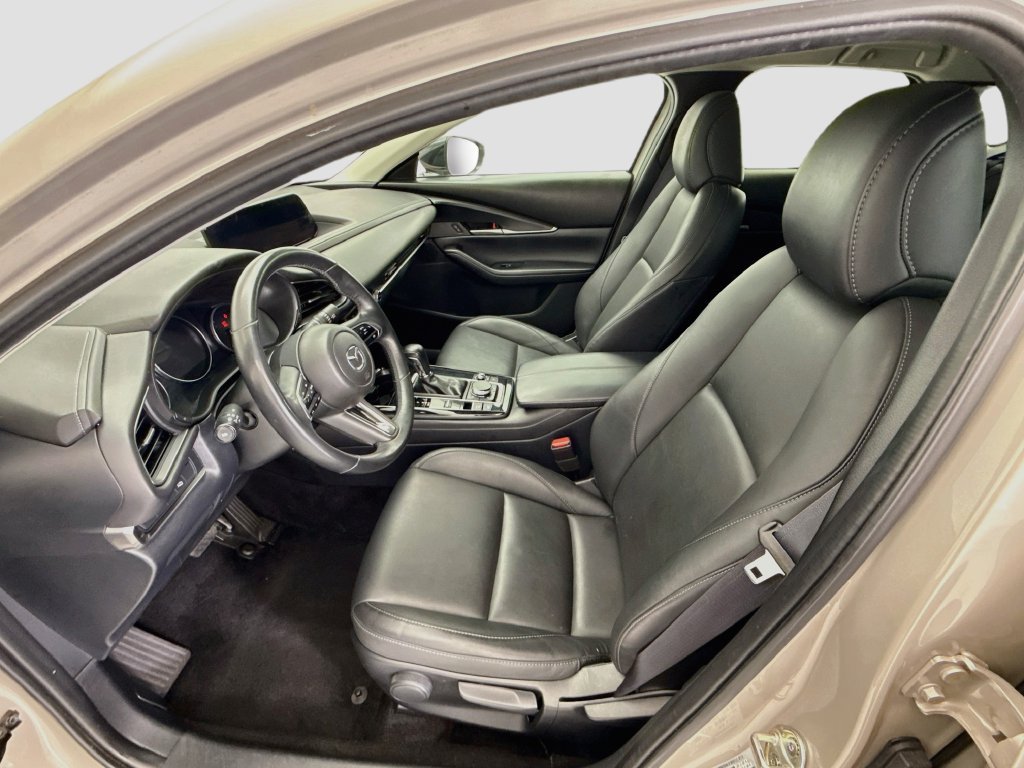 Used 2024 MAZDA CX-30 AWD 2.5 S w/ Select Sport Pkg image 17