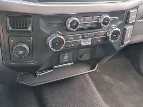 Used 2025 Ford F150 XLT w/ Equipment Group 301A Standard image 24