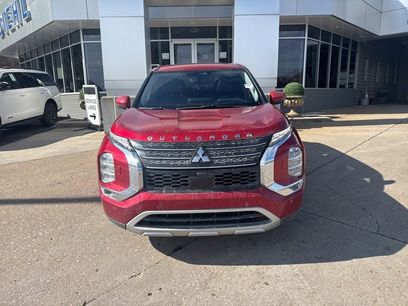 Used 2023 Mitsubishi Outlander SE