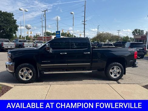 Used 2015 Chevrolet Silverado 2500 LTZ w/ Duramax Plus Package AWD/4WD image 6