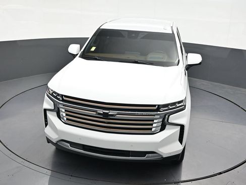 Used 2023 Chevrolet Tahoe High Country AWD/4WD image 23