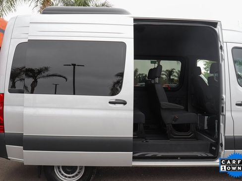 Used 2024 Mercedes-Benz Sprinter 2500 image 26