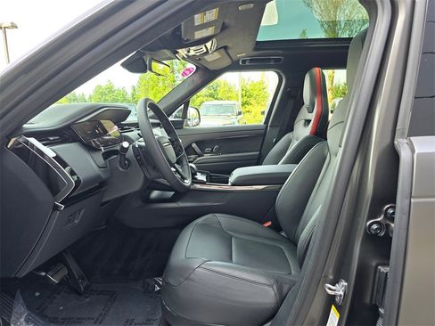 New 2025 Land Rover Range Rover Sport SV Edition Two image 22
