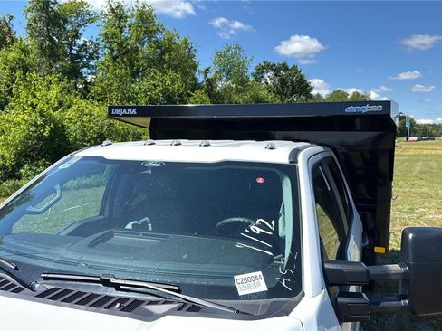 New 2026 Ford F550 4x4 Crew Cab image 10