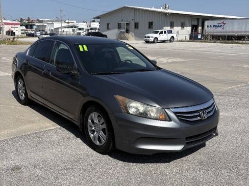 Used 2011 Honda Accord SE image 1