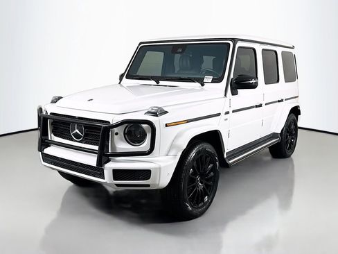 Used 2023 Mercedes-Benz G 550 image 3