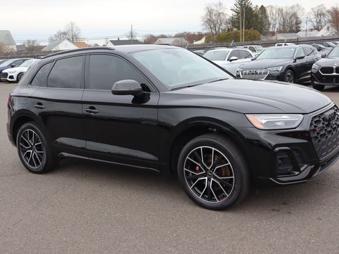 Used 2022 Audi SQ5 Premium Plus image 3