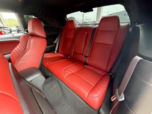 Used 2019 Dodge Challenger SRT Hellcat w/ Laguna Leather Package RWD image 36