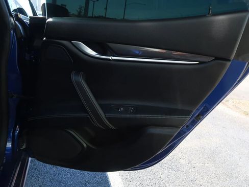 Used 2017 Maserati Ghibli image 50