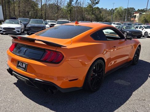 Used 2021 Ford Mustang Shelby GT500 w/ Technology Package image 7