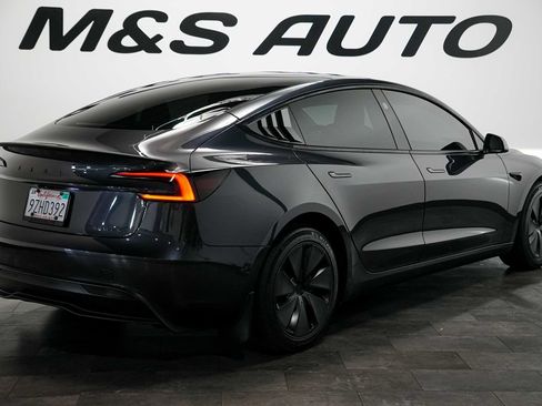 Used 2025 Tesla Model 3 Long Range RWD image 5