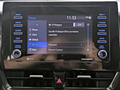 Used 2024 Toyota Camry SE FWD image 8