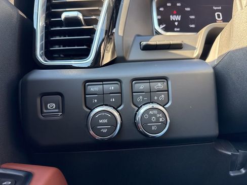 New 2026 GMC Sierra 2500 Denali Ultimate image 26