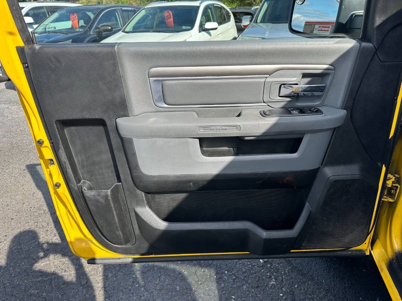 Used 2018 RAM 2500 Tradesman w/ Power Accessory Group RWD image 19