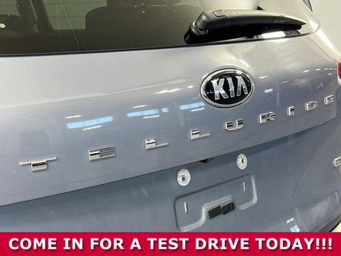 Used 2020 Kia Telluride EX FWD image 34