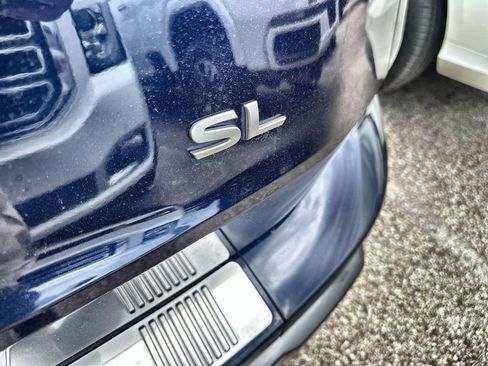 Used 2024 Nissan Rogue SL image 5