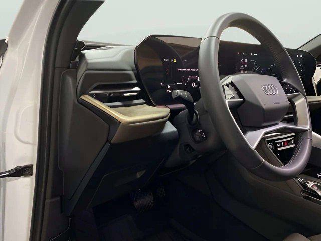 Used 2025 Audi Q5 Premium Plus AWD/4WD image 18