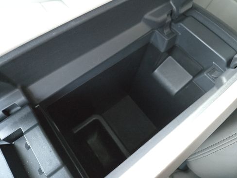 Certified 2023 Nissan Rogue SL image 24