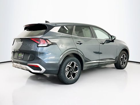 Used 2025 Kia Sportage LX image 9