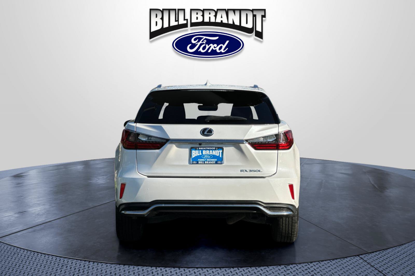 Used 2019 Lexus RX 350L FWD w/ Accessory Package image 4