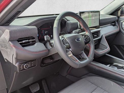 New 2025 Ford Explorer ST-Line image 3