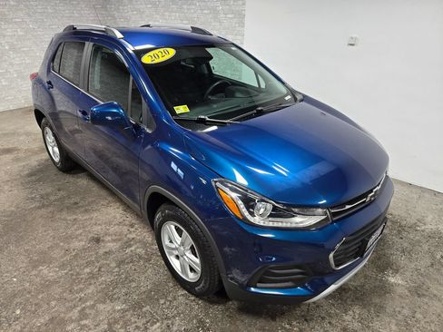 Used 2020 Chevrolet Trax LT FWD image 55