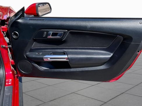 Used 2021 Ford Mustang Coupe RWD image 19