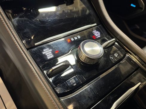 Used 2022 Jeep Grand Cherokee Summit AWD/4WD image 21