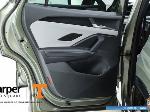 Used 2025 Volkswagen Tiguan SE R-Line image 56