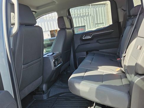 New 2026 GMC Sierra 1500 SLT w/ SLT Premium Plus Package image 4