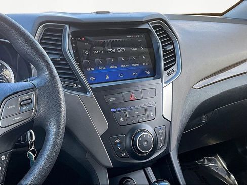 Used 2017 Hyundai Santa Fe Sport AWD/4WD image 4