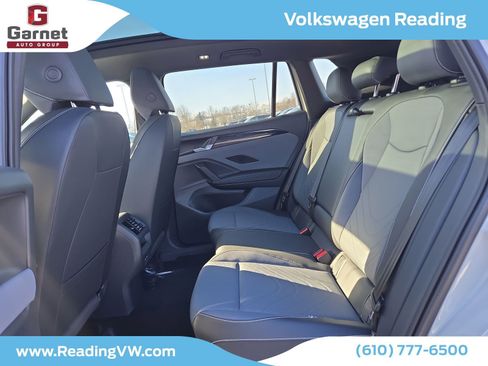 New 2026 Volkswagen Tiguan SE R-Line image 13