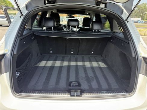 Used 2018 Mercedes-Benz GLC 300 4MATIC image 37