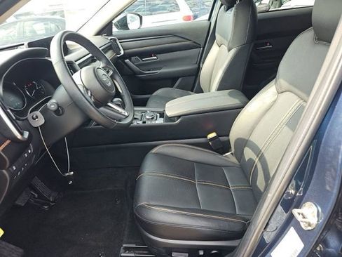 Used 2025 MAZDA CX-50 AWD 2.5 Hybrid w/ Premium Pkg image 9