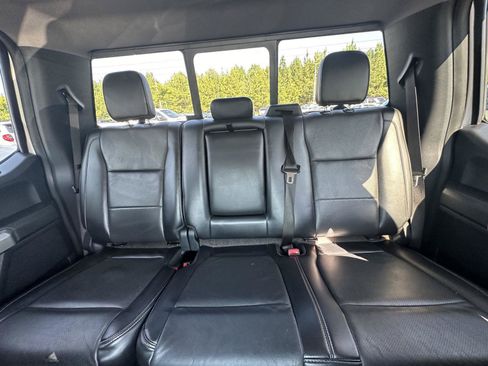 Used 2017 Ford F250 Lariat w/ Lariat Ultimate Package AWD/4WD image 12