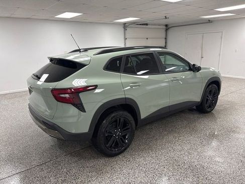 New 2026 Chevrolet Trax ACTIV w/ Sunroof Package image 7