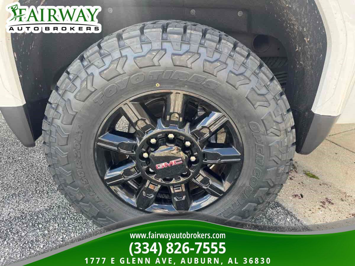Used 2024 GMC Sierra 2500 AT4 w/ AT4 Premium Plus Package AWD/4WD image 35