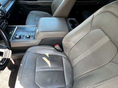 Used 2018 Ford Expedition Max Limited w/ Equipment Group 302A image 16