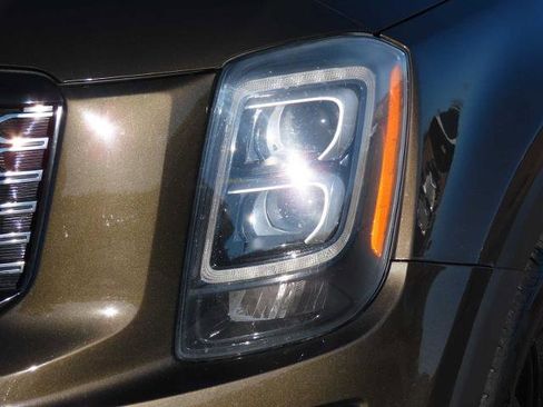 Used 2020 Kia Telluride SX image 10