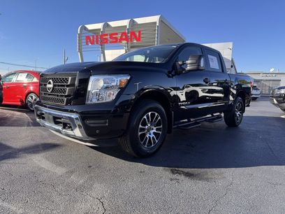 Used 2024 Nissan Titan SV w/ SV Convenience Package
